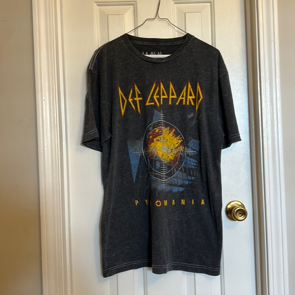 Def Leppard Shirt